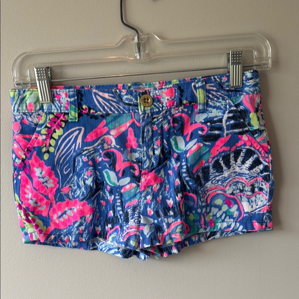 Lilly Pulitzer Blue and Pink Shorts Vibrant Tropical Print